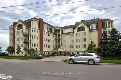10 Bay Street E 408, Blue Mountains, On N0h 2p0