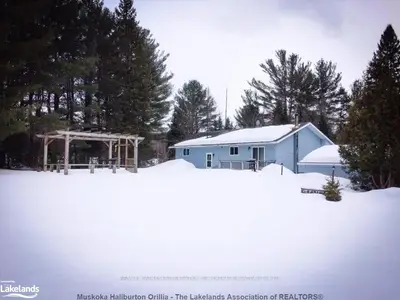 26 Stephenson 2 Road W, Huntsville, On P0b 1l0