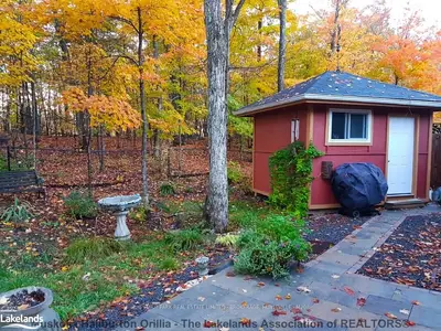 18 Hart Court, Huntsville, On P1h 1t6