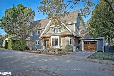 102 Lakeshore Drive, Blue Mountains, On N0h 2p0