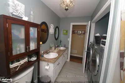 18 Ripple Lane, Huntsville, On P1h 2j4