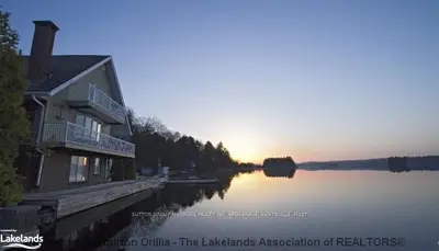 1 Lake Drive, Huntsville, On P1h 1h4