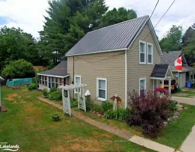 58 Victoria Street, Bracebridge, On P1l 1e4