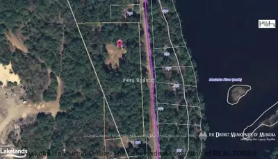 South Mary Lake Road, Huntsville, On P0b 1l0