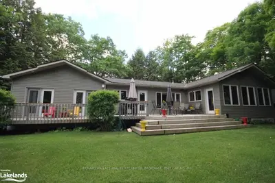 1053 Brandy Crest Road, Muskoka Lakes, On P0b 1j0
