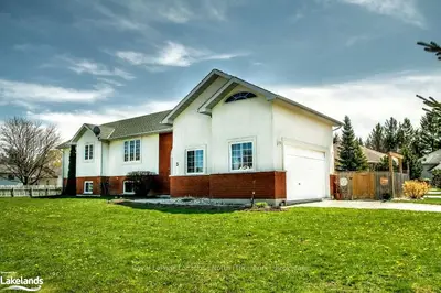 3 Shirley Court, Blue Mountains, ON N0H 2P0