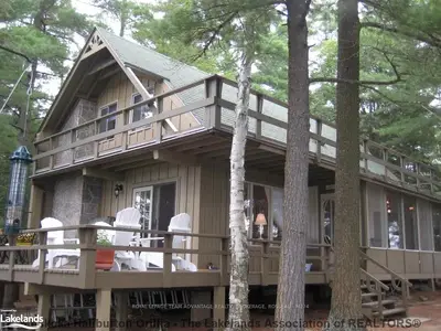 389 Horseshoe Lake, Seguin, On, P2a 2w8