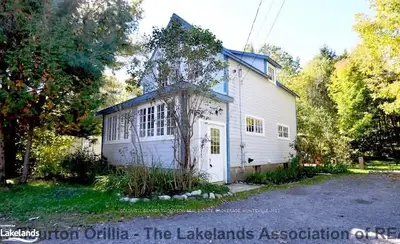 657 Muskoka Road 10, Huntsville, On, P0b 1l0