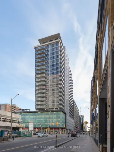 Condo Apartment in Ottawa Centre
