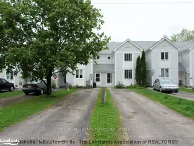144 Fernwood Drive, Gravenhurst, On P1p 1p4