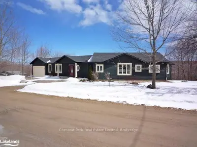 109 Kionontio Trail, Blue Mountains, On L9y 0r6