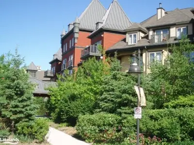 156 Jozo Weider Boulevard 172, Blue Mountains, On L9y 0v2