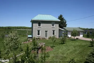 190 Peggs Mountain Road, Armour, On P0a 1c0