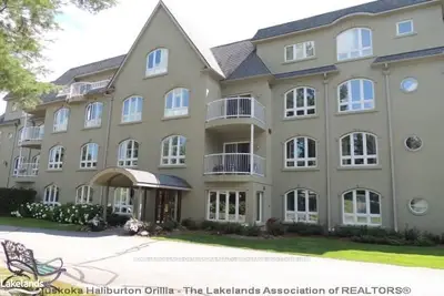 31 Dairy Lane 405, Huntsville, On P1h 1l7