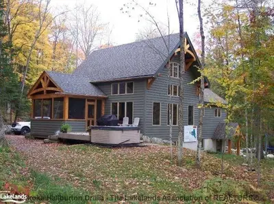 1026 Ski Ridge Trail, Dysart Et Al, On, K0m 1m0