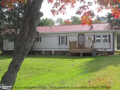 1189 Old Muskoka Road, Huntsville, On P0b 1m0