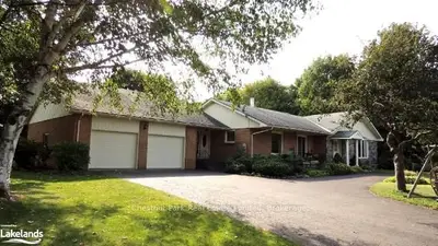 47 Duncan Street W, Blue Mountains, On N0h 2p0