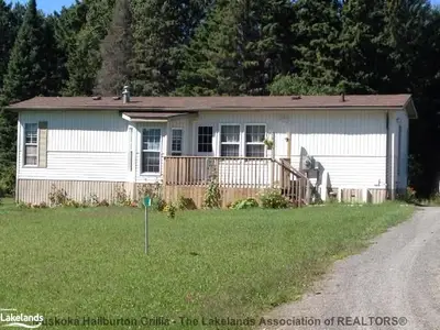 744b Chetwynd Road, Armour, On P0a 1c0