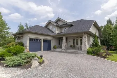 107 Holdship Court, Blue Mountains, On N0h 2p0