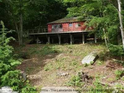 1035 Friendship Lane, Lake Of Bays, On, P0a 1e0