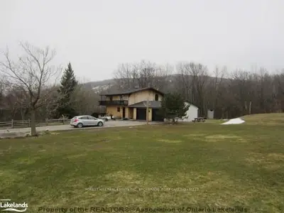 589903 Grey Road 19, Blue Mountains, On, L9y 2l8