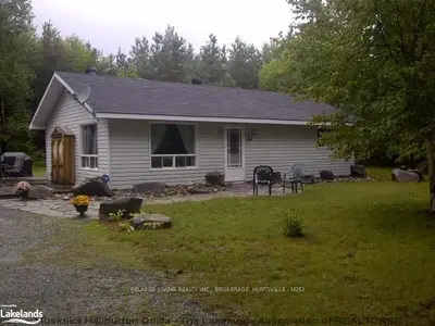 232 Gun Club Road, Huntsville, On P1h 2j2