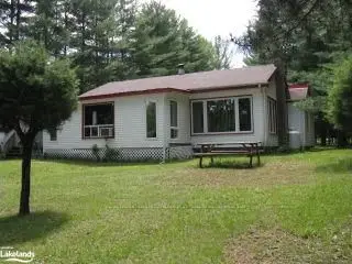 1050 Moore Lake Estates Road, Minden Hills, On K0m 2k0