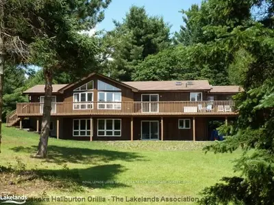 1823 LIVINGSTONE LAKE RD. OTTER LAKE, Algonquin Highlands, ON P0A 1E0