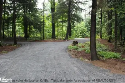 965 Stephenson Road 2, Huntsville, On, P0b 1m0