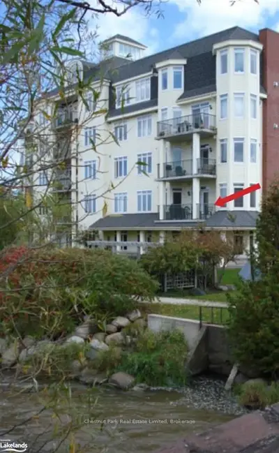 10 Bay Street E 202, Blue Mountains, On N0h 2p0