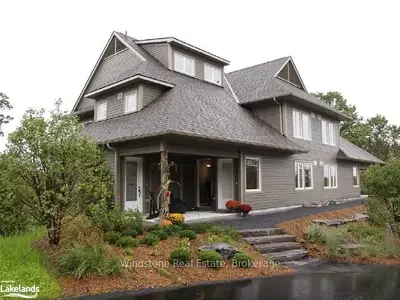 1 Treetops Lane 101, Huntsville, On P1h 0b8