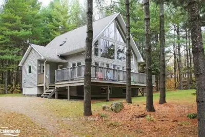 216 Bowles Bluff Road, Grey Highlands, On N0c 1h0