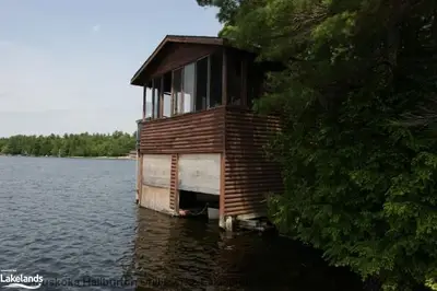 802 Island 100, Georgian Bay, On, L0k 1s0