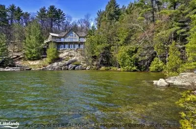 207 Steeles Road, Seguin, On P0c 1j0