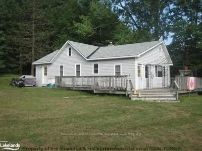 1013 Dewey Street, Highlands East, On K0m 1r0