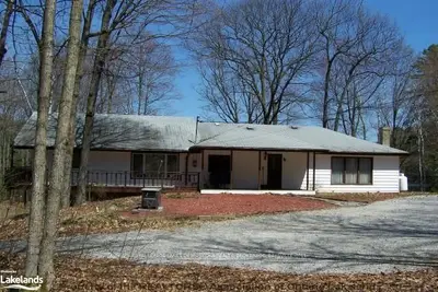 1060 Hammond Road 2, Lake Of Bays, On P0b 1a0