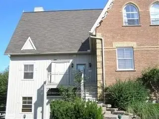 184 Snowbridge Way 215, Blue Mountains, On L9y 3z2