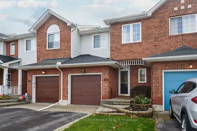 Att/Row/Townhouse in Orleans - Cumberland and Area