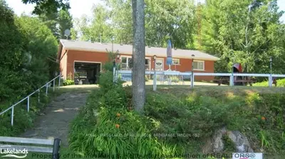 1098 Moore Lake Estates Road, Minden Hills, On K0m 2l0
