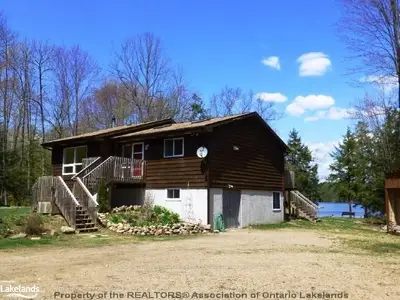 1054 Little Bob Lake Road, Minden Hills, On K0m 2k0