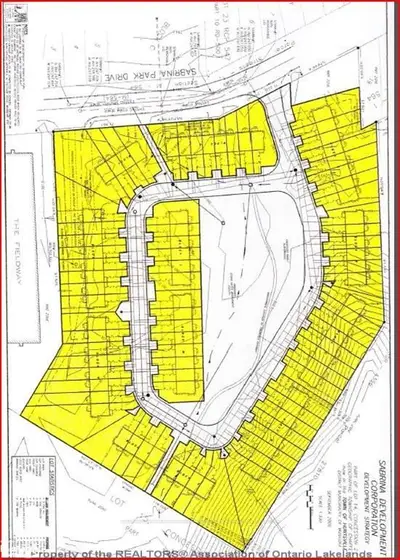 Sabrina Park Drive, Huntsville, On P1h 1z1