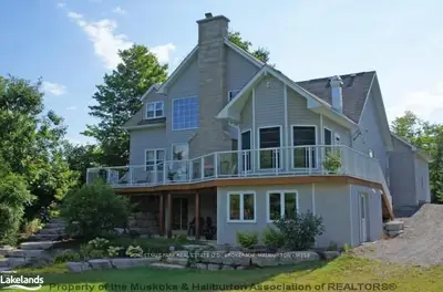 1579 Braeloch Road, Algonquin Highlands, On K0m 2k0