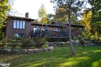 2697 Kashagawigamog Lake Road, Dysart Et Al, On K0m 1s0