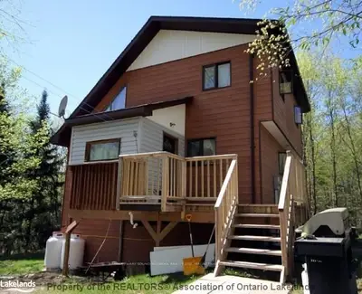 995 South Horn Lake Road, Armour, On P0a 1c0