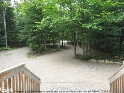 960 Dickie Lake Road, Lake Of Bays, On P0b 1a0