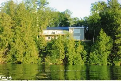 1117 Wampum Road, Dysart Et Al, On K0m 1s0