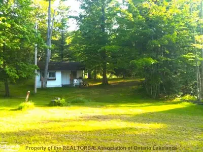 1900 Windermere Road, Muskoka Lakes, On P0b 1m0