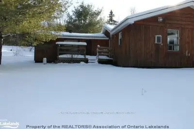 1551 Madill Road, Highlands East, On K0m 1r0