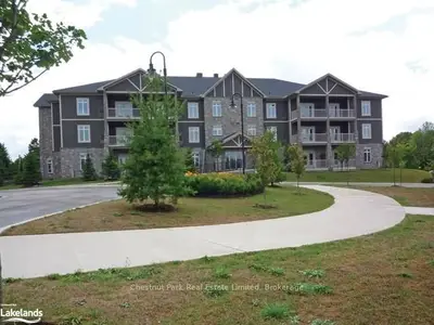 25 Beaver Street S 102, Blue Mountains, On N0h 2p0