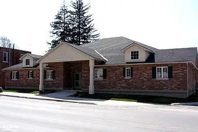 8b Sykes Street S 13, Meaford, On N4l 1y5
